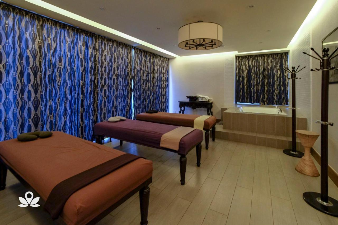 Zen Home Knightsbridge Residences Makati Makati City Exterior foto