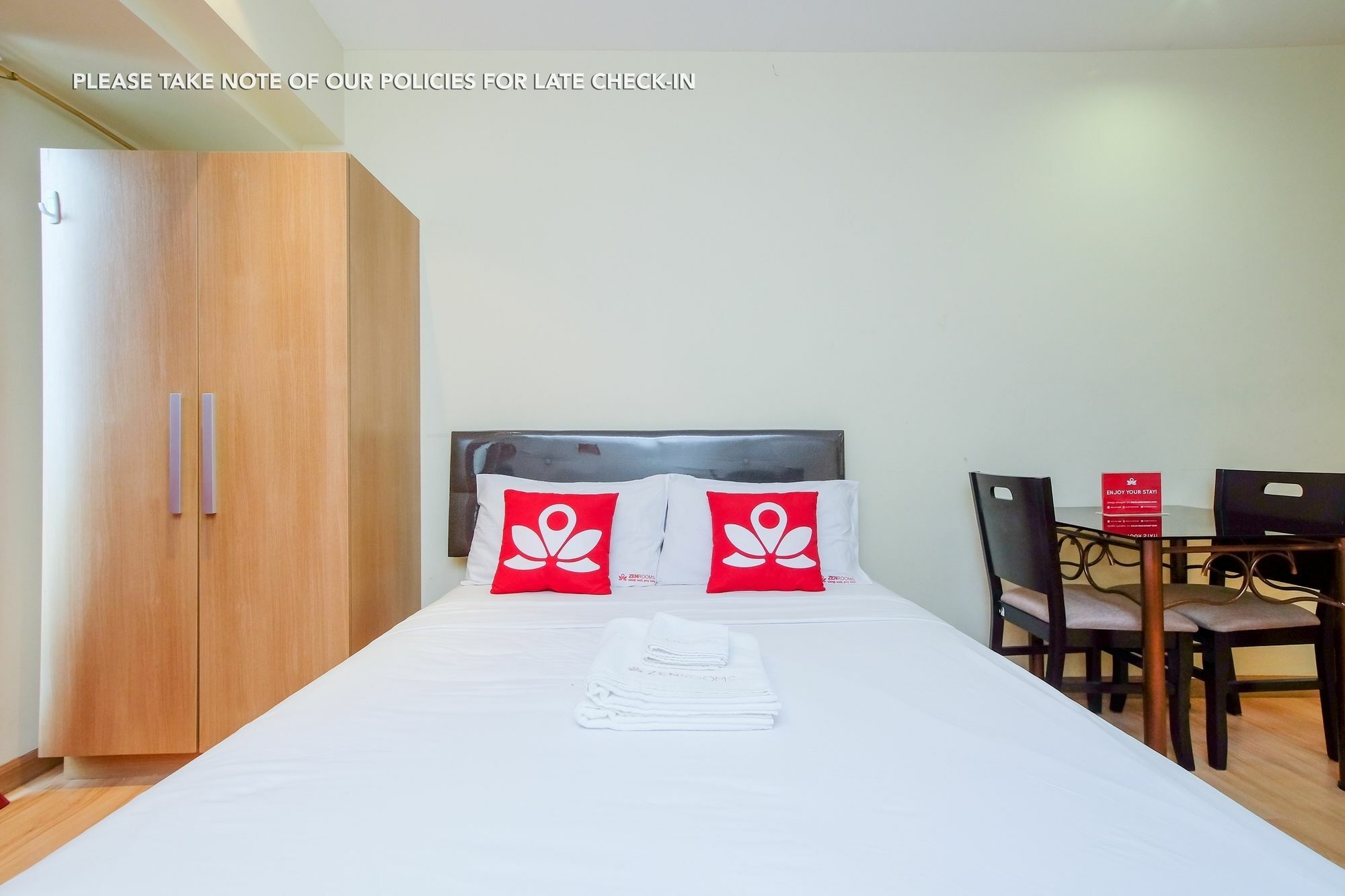 Zen Home Knightsbridge Residences Makati Makati City Exterior foto